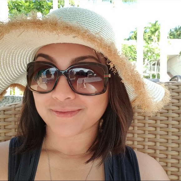 Meet your Posher, Kristel - Picture 6 of 6